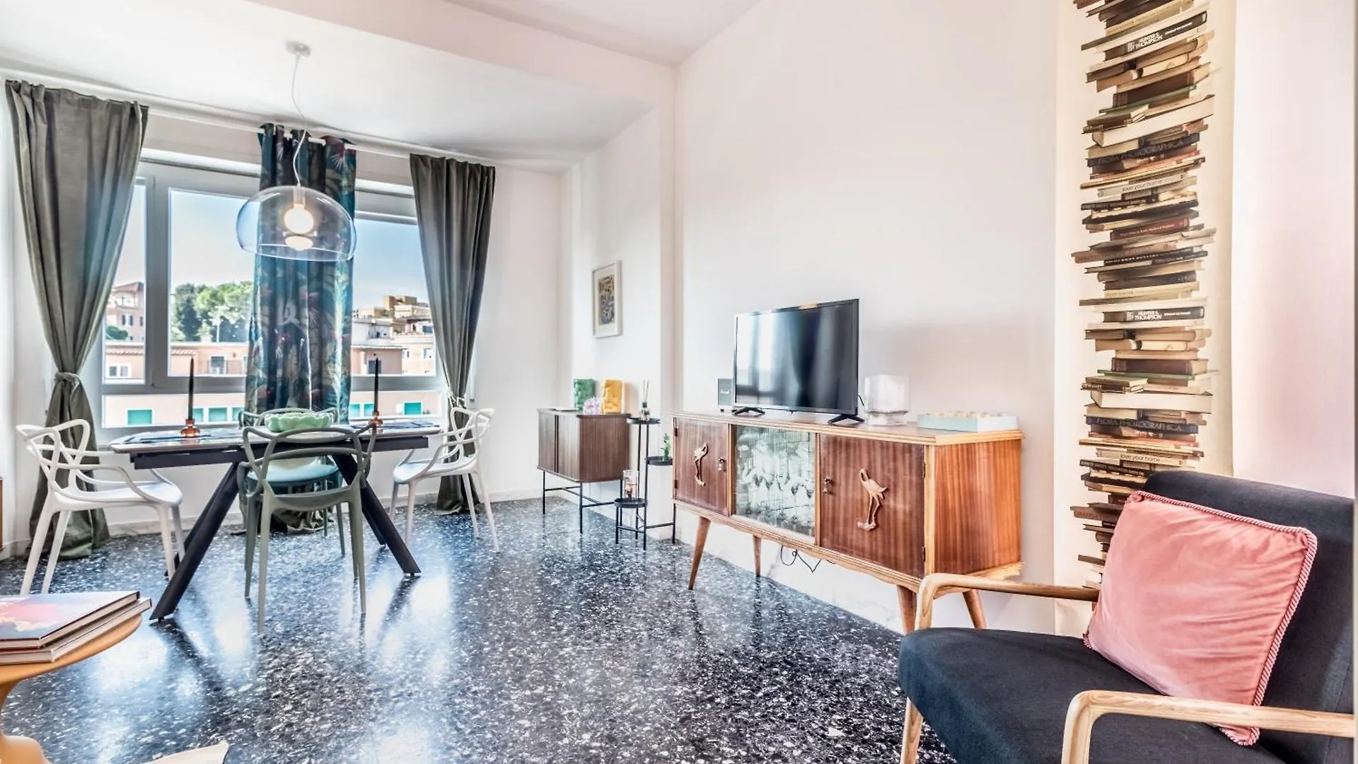 Apartment Trastevere Mansion Rome